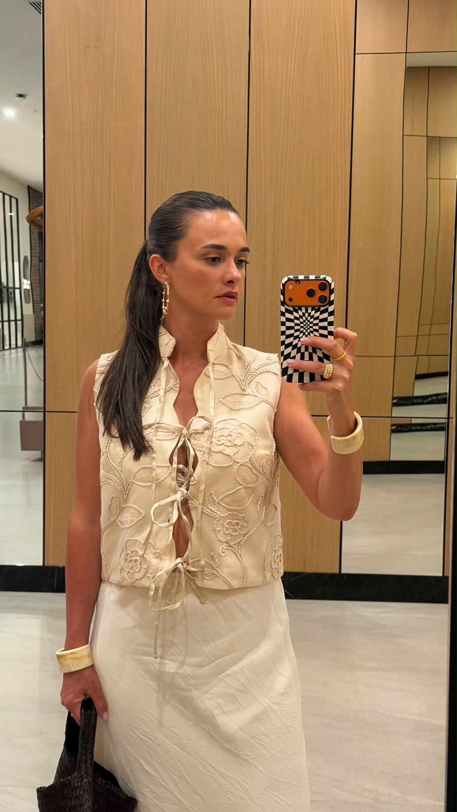 Hande Soral